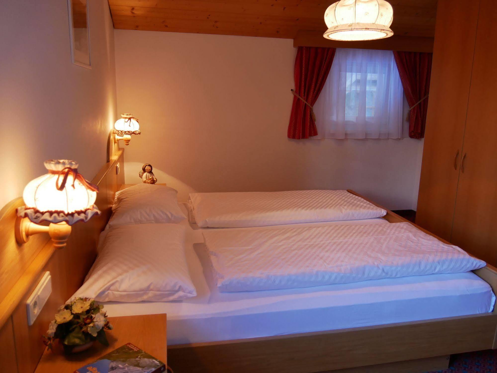 Appartmenthotel Residence Elvis Ortisei Kültér fotó